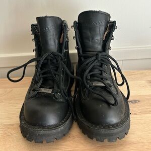 Danner Light Black Leather Boots